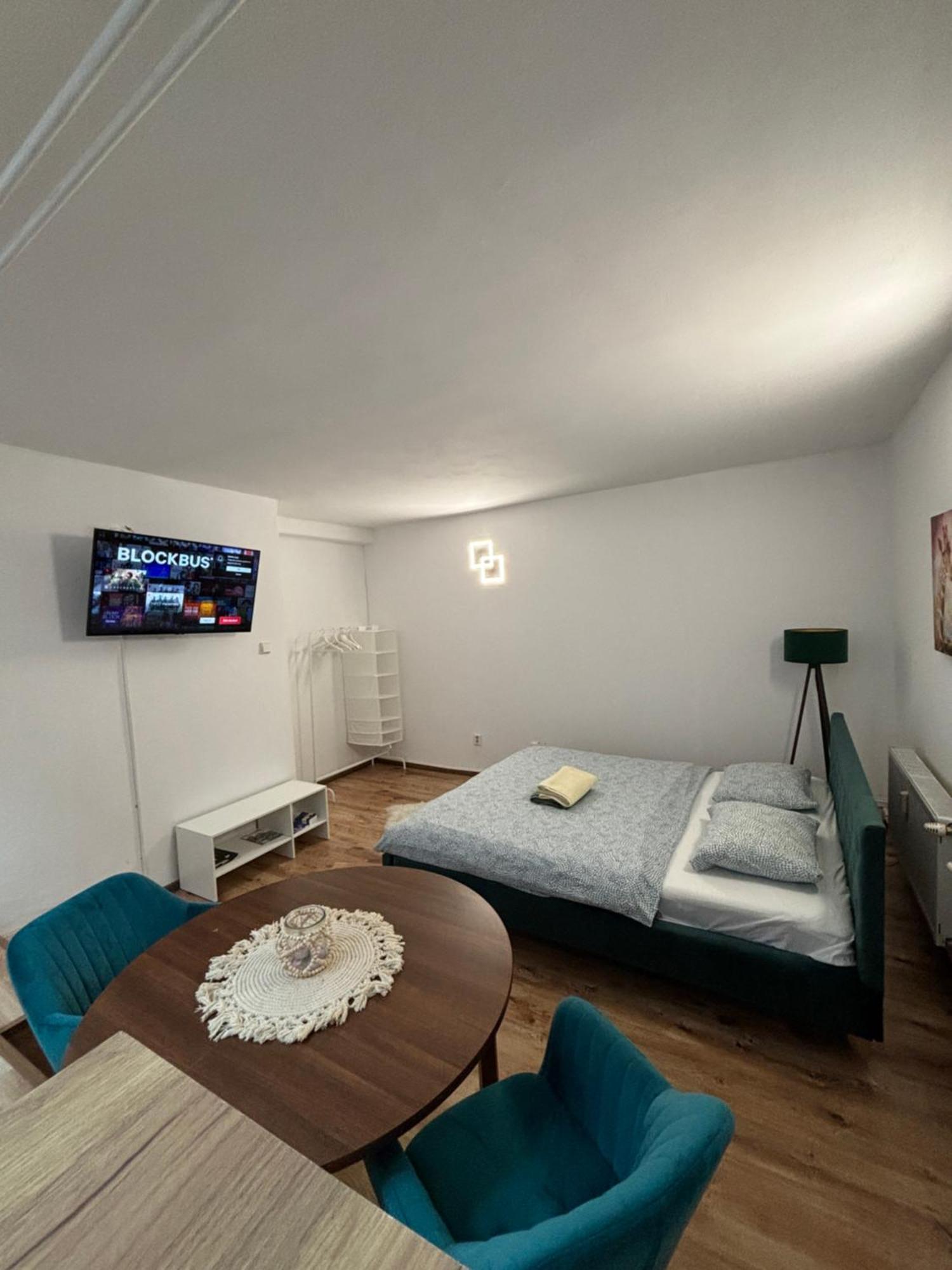 Central Apartment New Studio Kosice Exterior photo